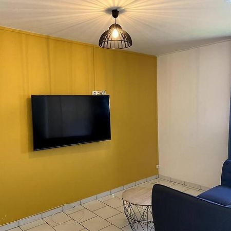 Appartement Moderne, 2 Chambres, Proche Aeroport • Chu • Port Les Abymes Exterior foto